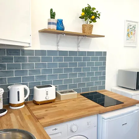 Apartment Dolce - 5 Min Metro - 10 Min Centre Paris Pantin